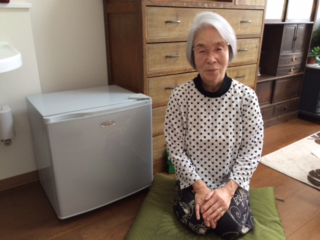 趣味を楽しみながらの施設での生活です