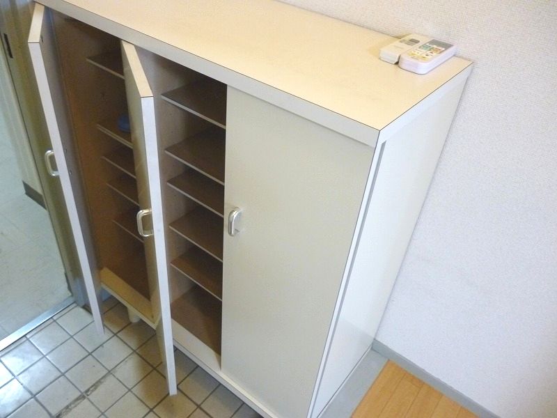 老人ホーム下駄箱居室