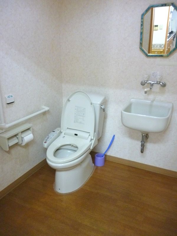 グループホームトイレ共有