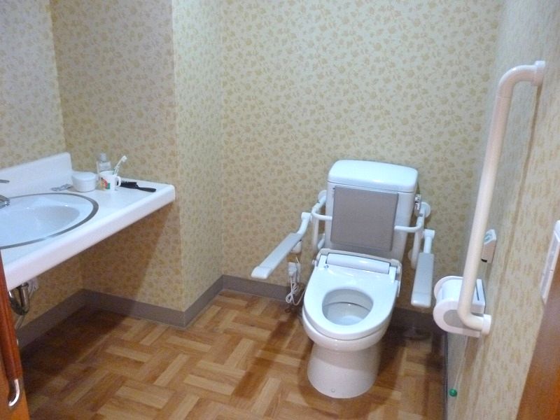 特定施設部屋トイレ
