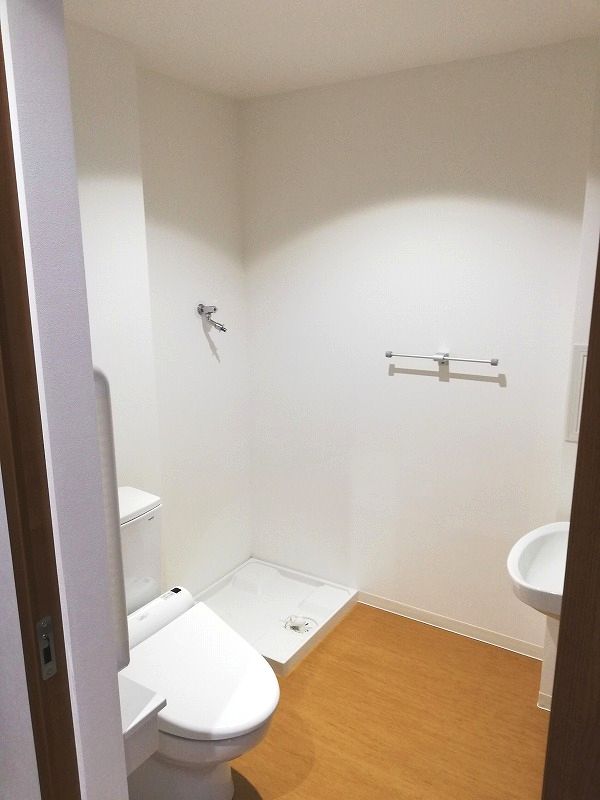 老人ホームトイレ部屋